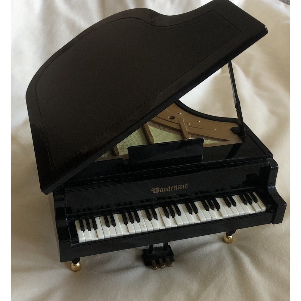 Vintage Wonderland Black Grand Piano Music Box 9.5x8.5x6 Tested Works